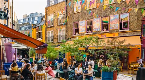 06 Neal's Yard