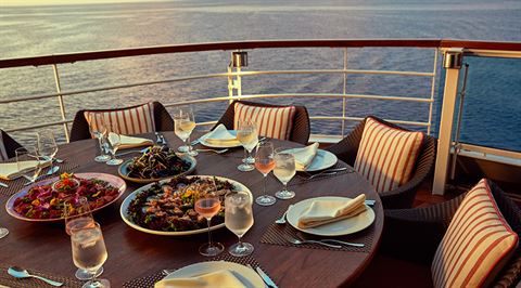 Gourmet cruises