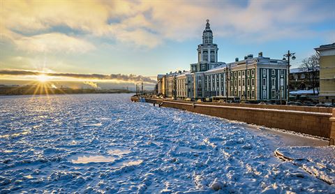 inset-St Petersburg