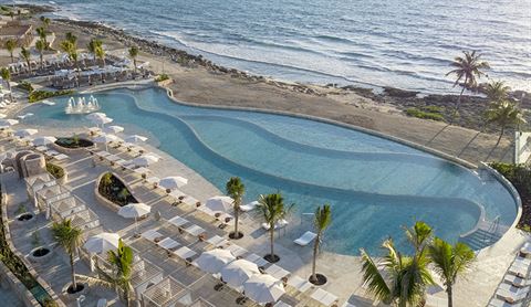 inset-TRS Yucatan Hotel pools