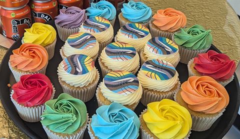 pride cakes